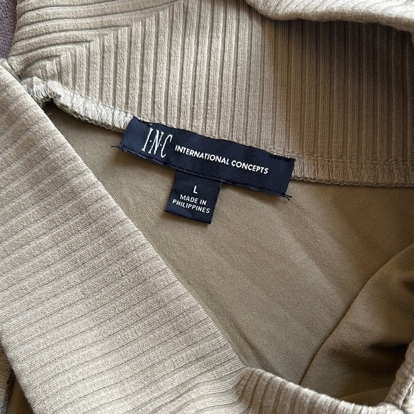 INC International Concepts Asymmetrical Ribbed Green Tank Top - Picture 2 of 6